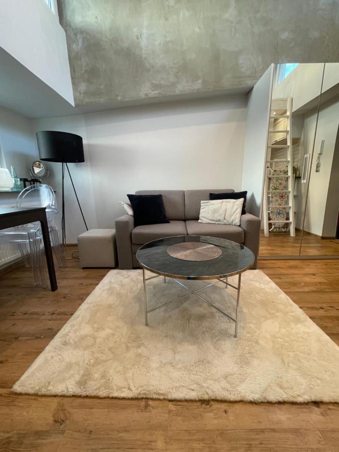 Warynskiego 9 - Piekna Panorama Miasta - Smart Tv 42 Cale - Wifi - Ekspres Kapsulkowy - W Pelni Wyposazona Kuchnia Warsaw Ngoại thất bức ảnh
